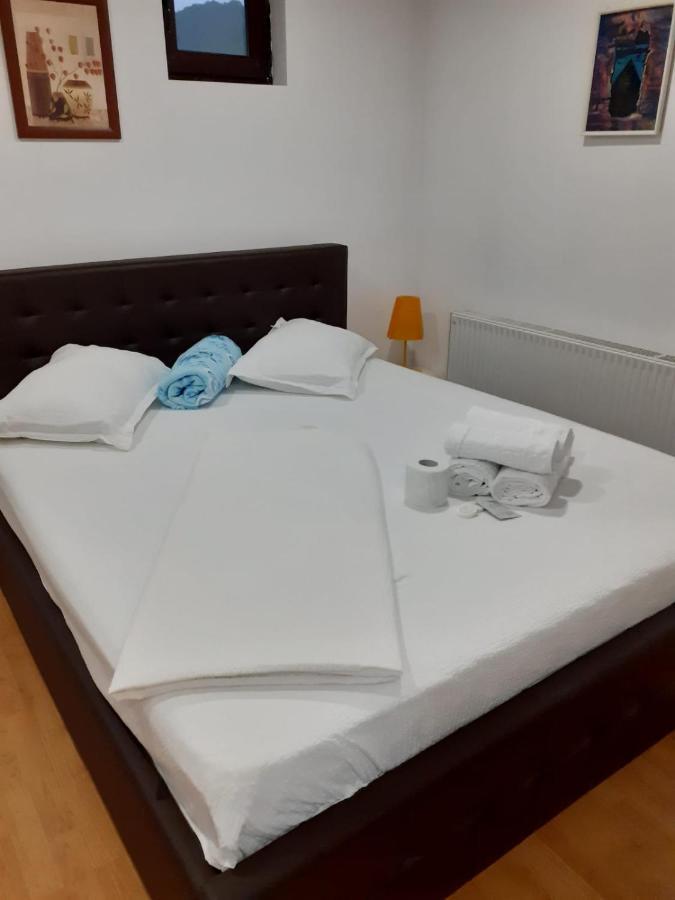 Apartament Relax Apartment Călimăneşti Bagian luar foto