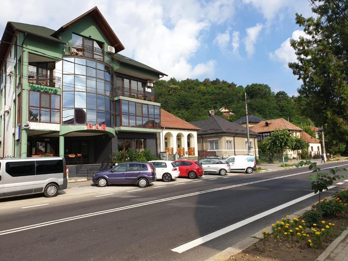 Apartament Relax Apartment Călimăneşti Bagian luar foto